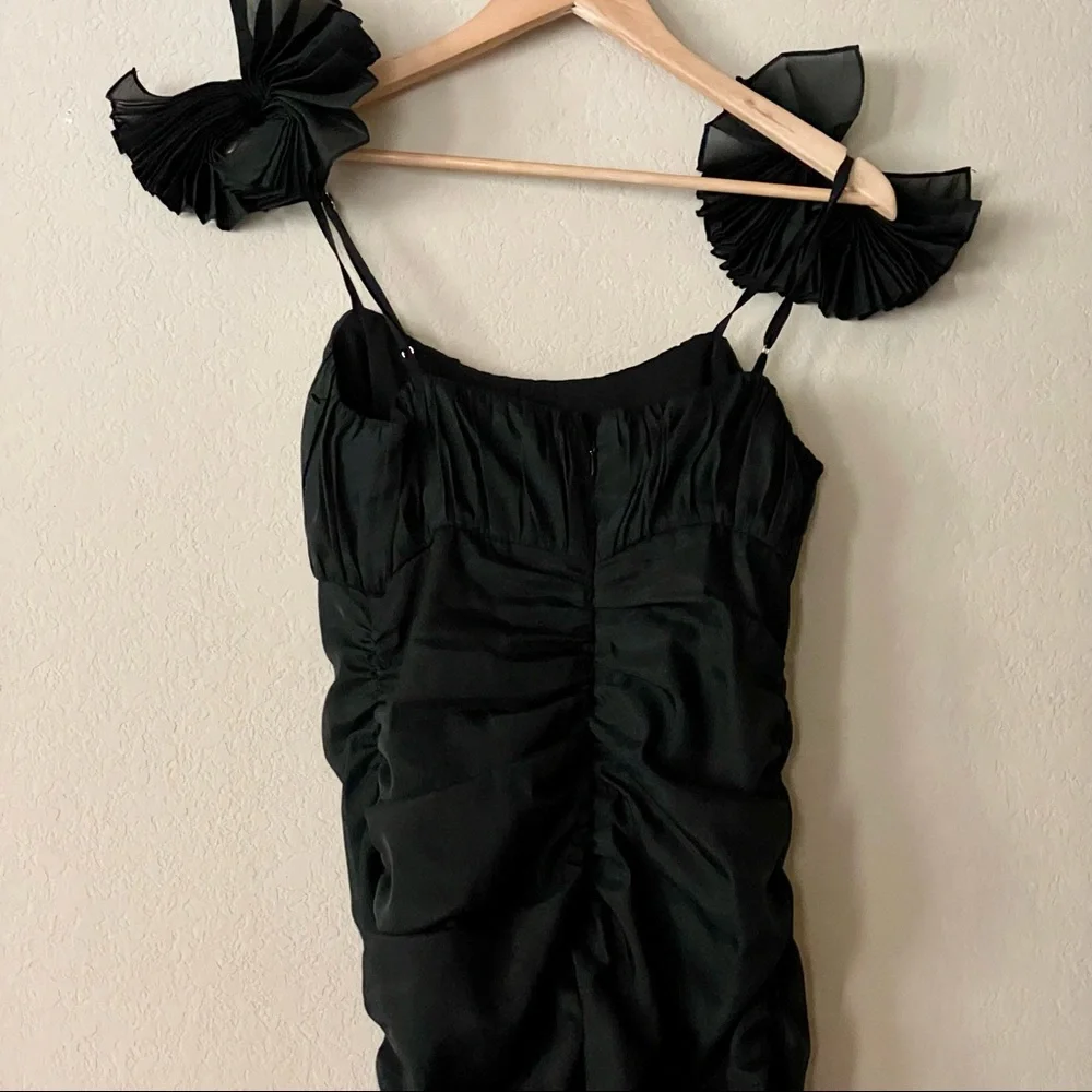 Lovers + Friends Moda Mini Dress Ruched Shoulder Bows Cocktails Party LBD - Picture 6 of 12